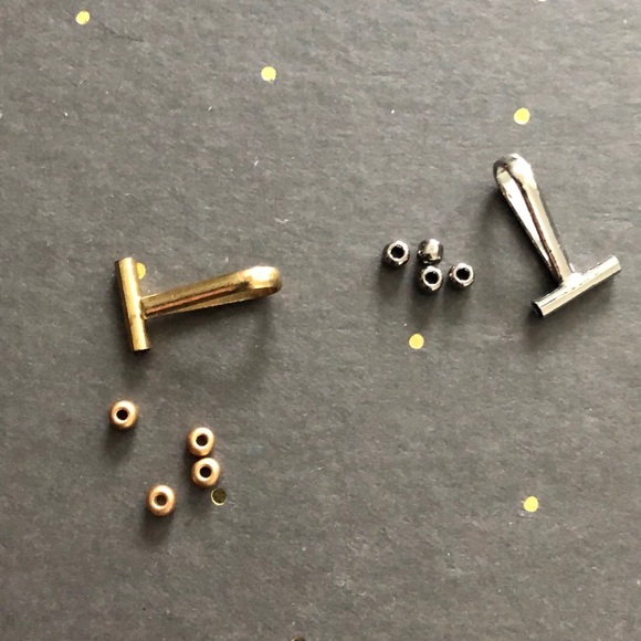 Pendant insert gold and silver toned with 4 beads - Picture 2 of 4